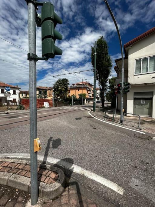 Apartamento Casa Rielta, Tram E Parking Mestre Exterior foto